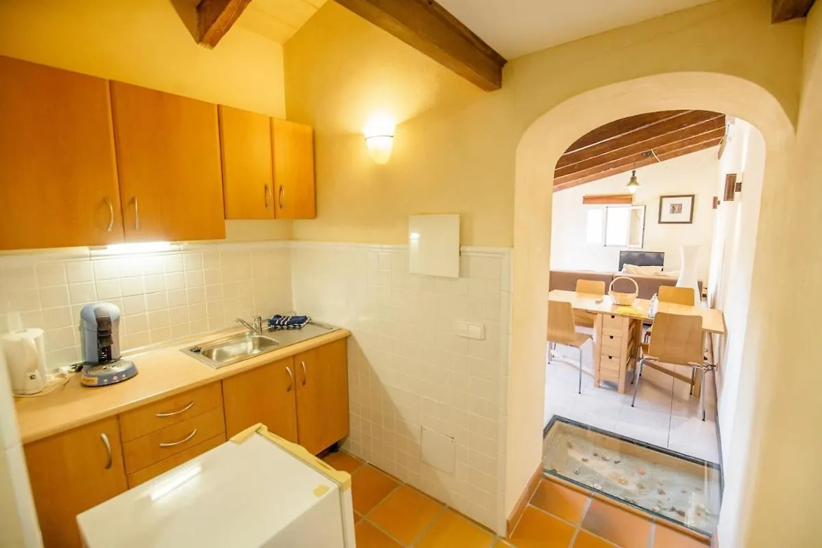 Villa Refugio Spacious Finca Pool Bbq Area And Office Llucmajor  Llucmajor (Mallorca)